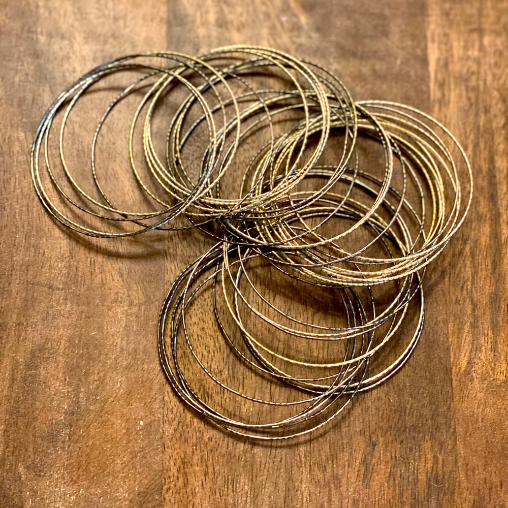 Set of bangles